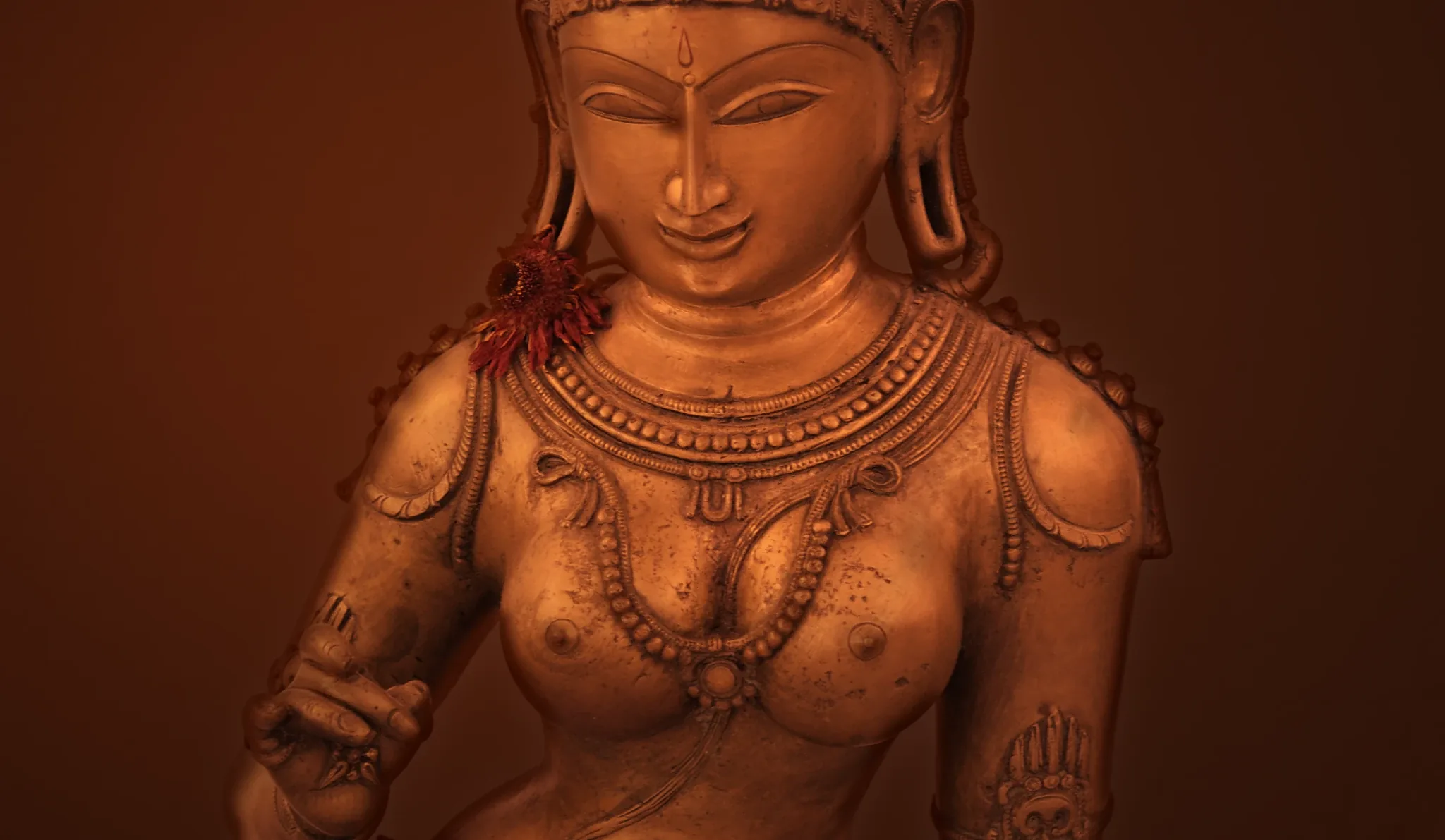 Bronzene Tantra-Skulptur im Diamond Lotus